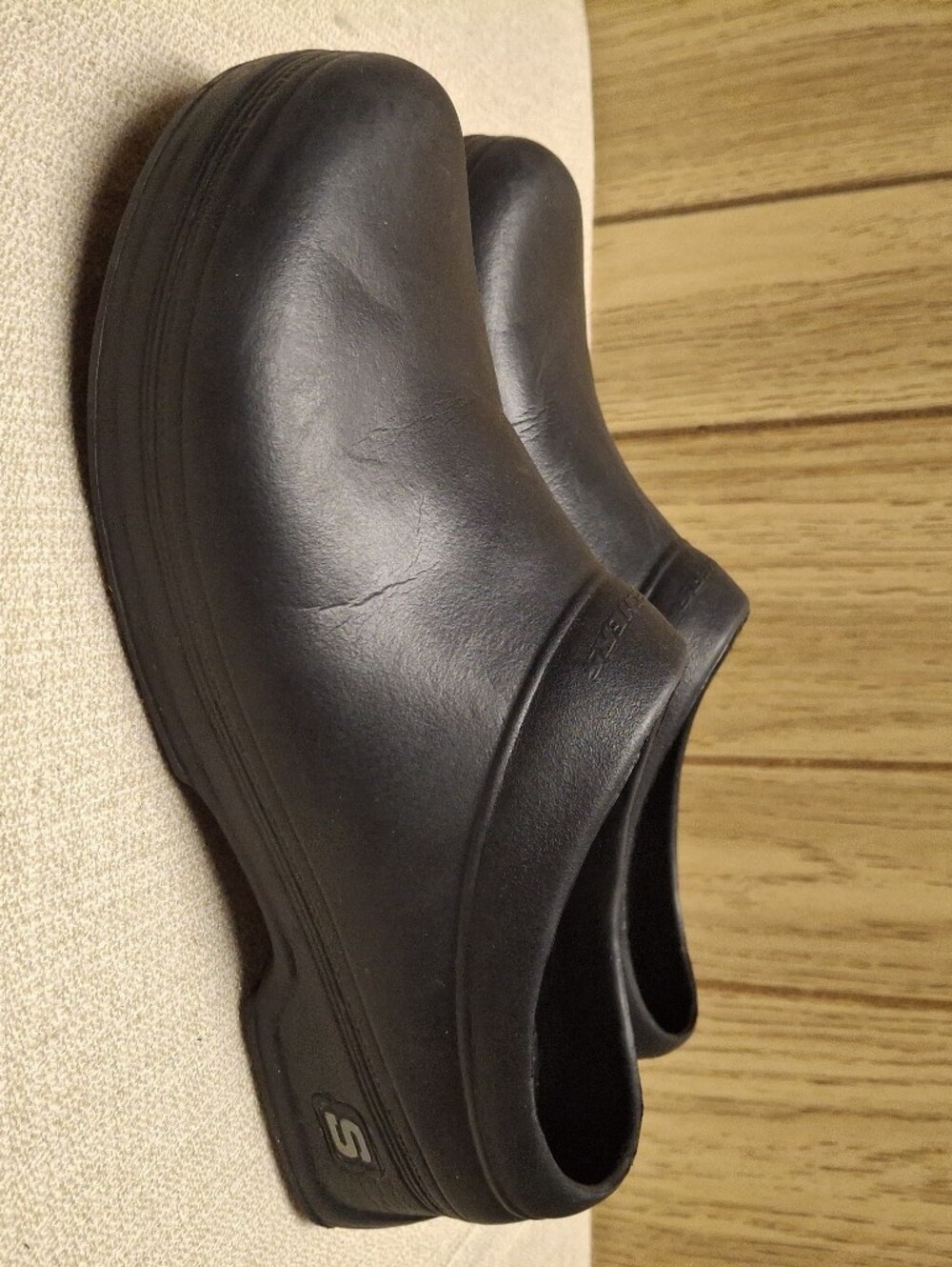 Skechers Work Clogs Slip Resistant Soles Mens Size 11 Black